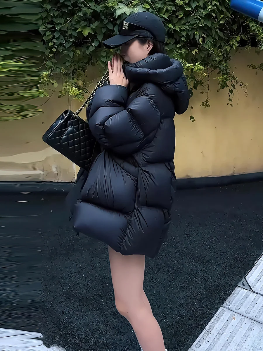 Chaqueta Acolchada de Plumón para Mujer, Color Blanco, Diseño de Gorro de Espuma, Abrigo Cálido, Estilo Dulce, Largo Regular, Invierno 2025