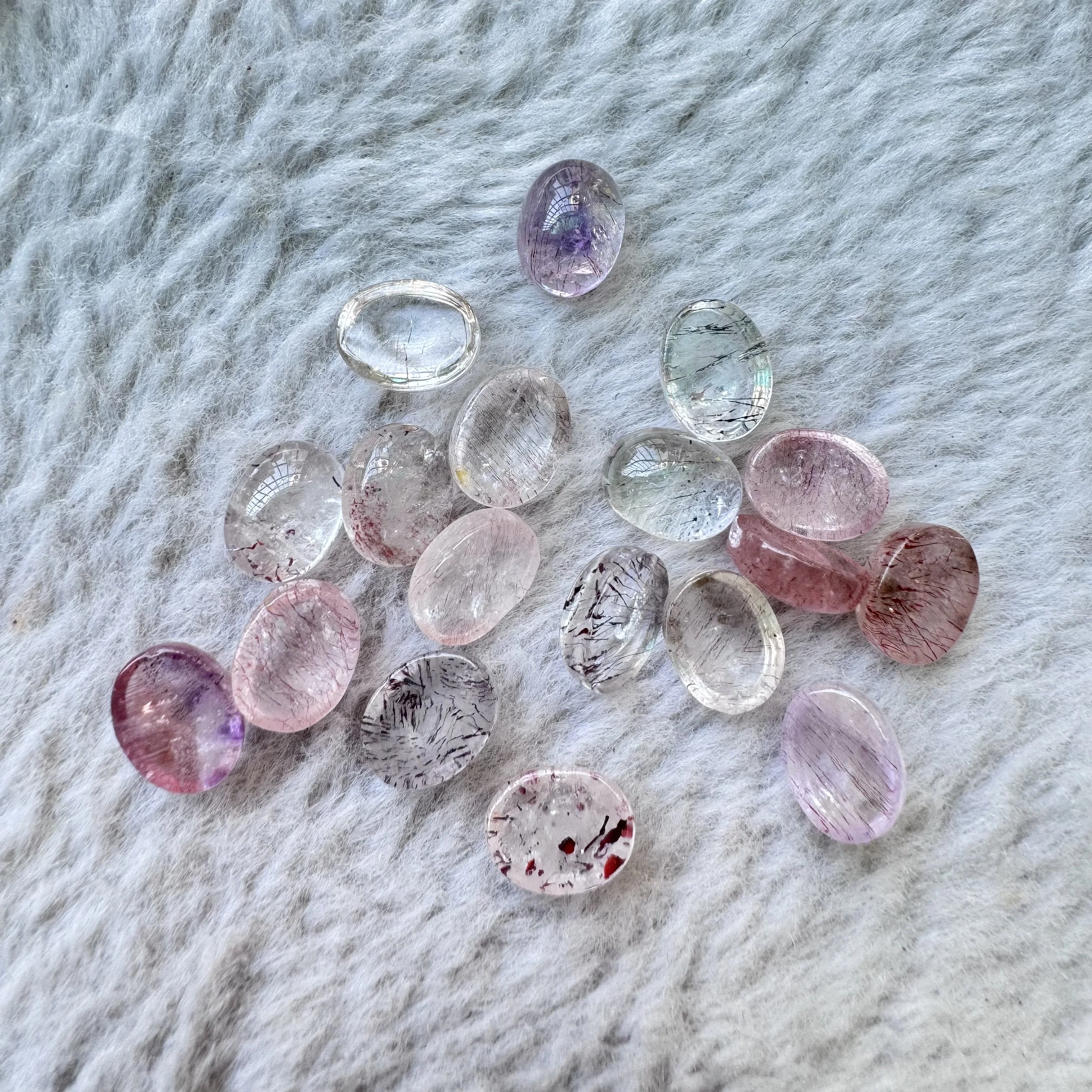 Venta al por mayor 10 Uds 100% genuino Super 7 Auralite-23 cuentas de cristal de cuarzo cabujón 7x9mm joya ovalada joyería anillo cara accesorio