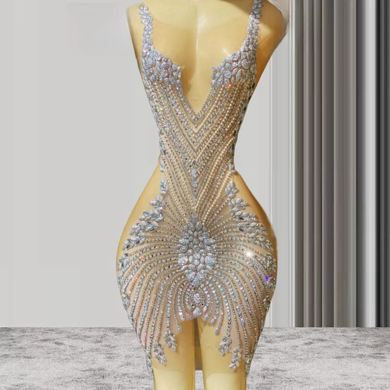 

Sexy Crystals Sheer Women African Cocktail Dresses Beaded Birthday Party Gowns Short Black Girl Prom Dresses Homecoming