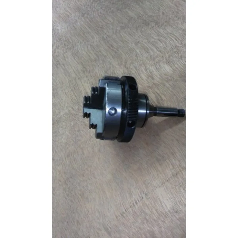 For watch lathes, precision type, three-jaw, four-jaw self-tightening chuck
