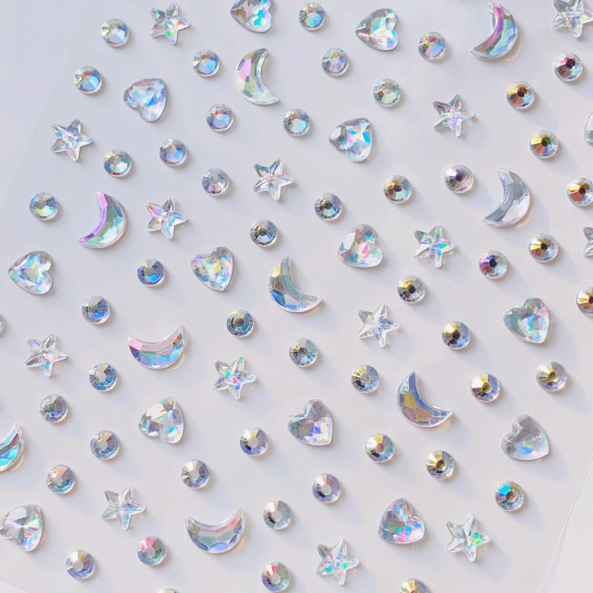 Рисунок 2 - 3D стразы, звезды