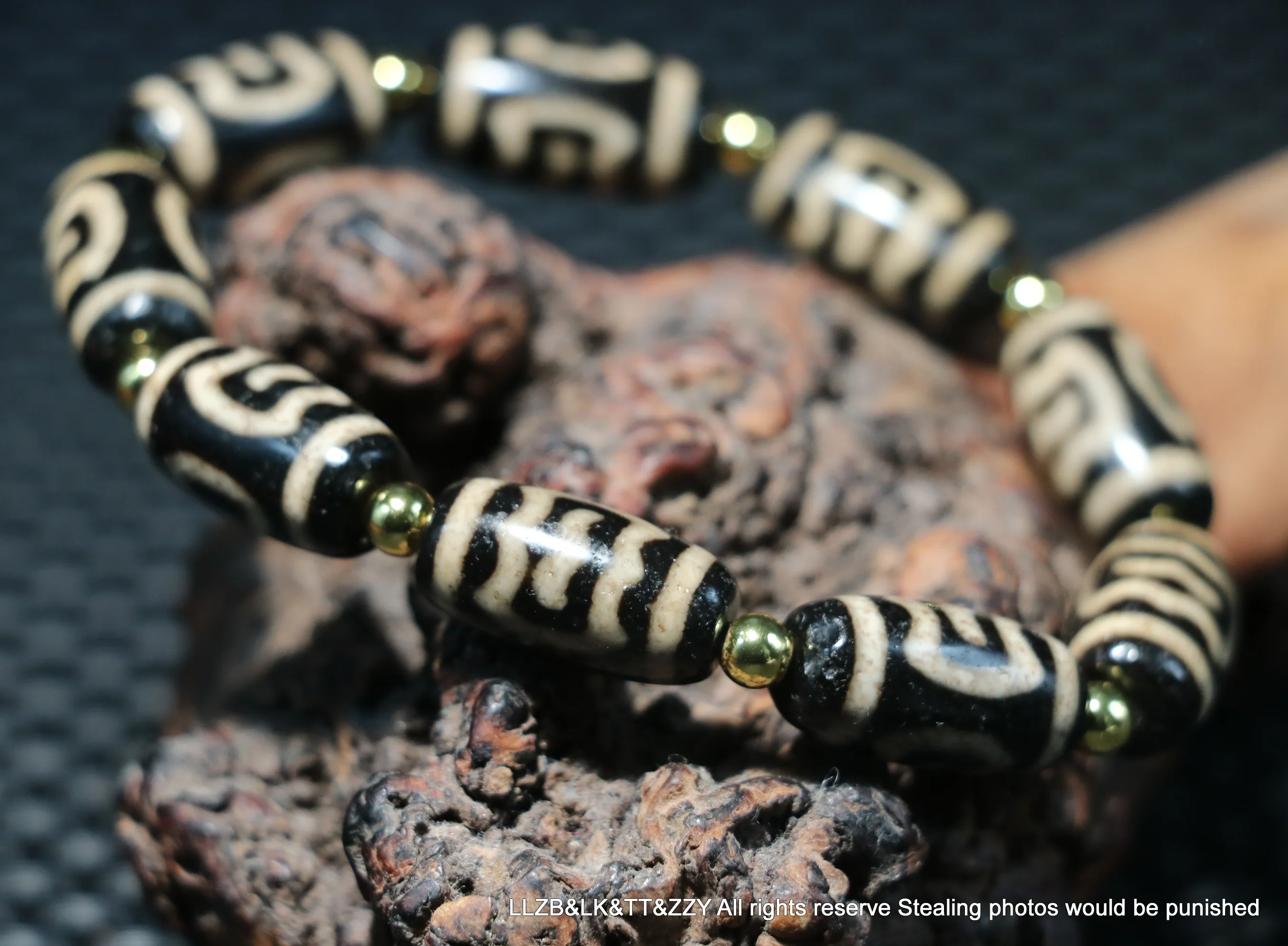 

Super Energy Magic Power Tibetan Old Agate Da Peng Bird Freedom dZi Bead Bracelet Amulet 3A LKbrother Talisman UPD210084A1
