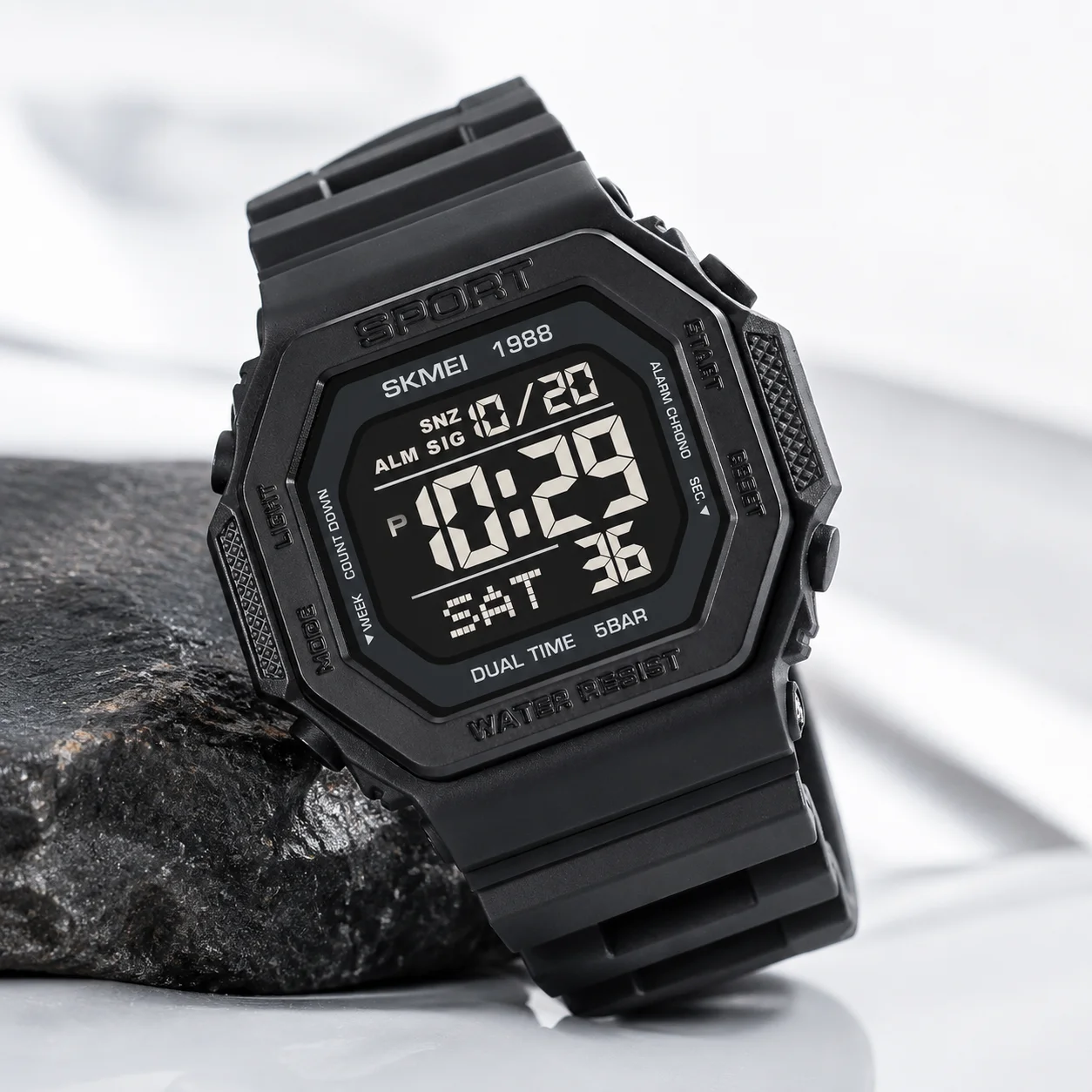 SKMEI 1988 Fashion Digital Sports Watch For Men Women 5Bar Waterproof Countdown Chrono Military Wristwatch Bracelet Reloj Hombre