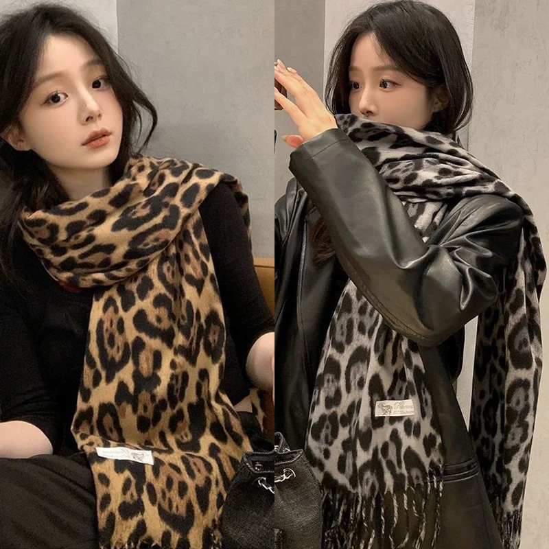 2025年ニューレトロシルクレオパード柄スカーフ軽量ソフト暖かいスカーフファッションアクセサリー女性男性ヴィンテージスタイル冬服