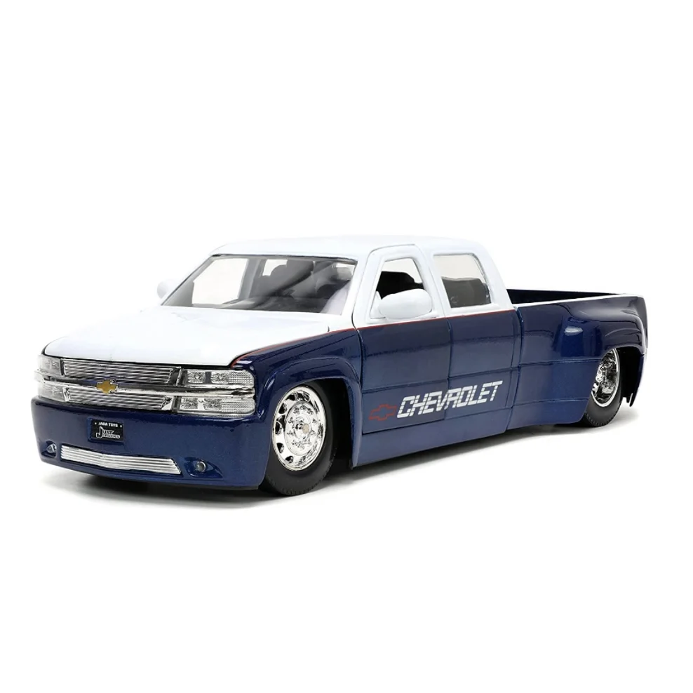 Jada Toys Just Trucks 1:24 1999 Chevy Silverado Dually Die-cast Car with Tire Rack Model for Kids and Adults