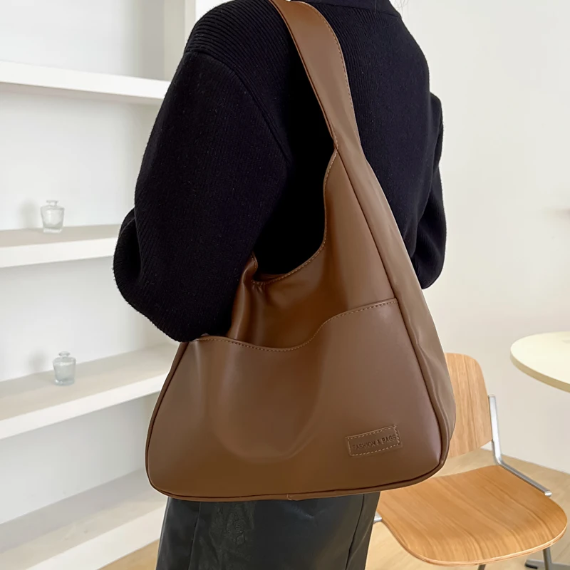 Large Capacity Bag For Women New Vintage Commuter Tote Bag PU Leather College Students Single Soft One Shoulder Bags