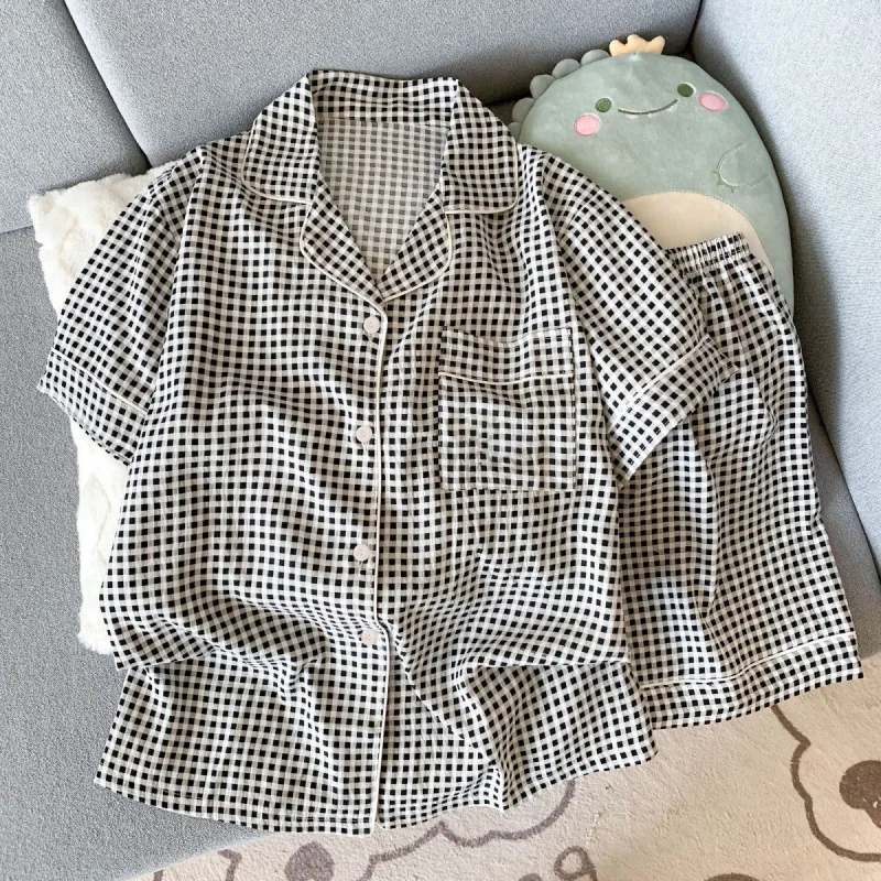 

2Summer short-sleeve pajama set for women, comfortable and trendy, shorts can be worn outside, home wear set