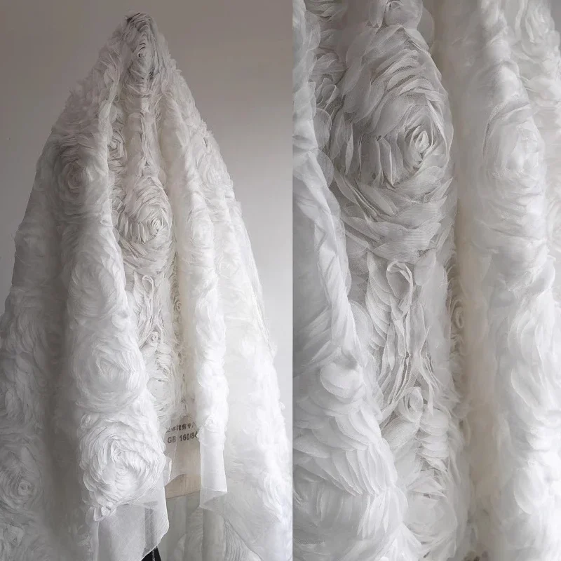 

Белая шифоновая ткань с цветочной вышивкой и кружевом без эластана для драпированных платьев, дизайнерская модная ткань для рукоделия, материал для шитья на метры