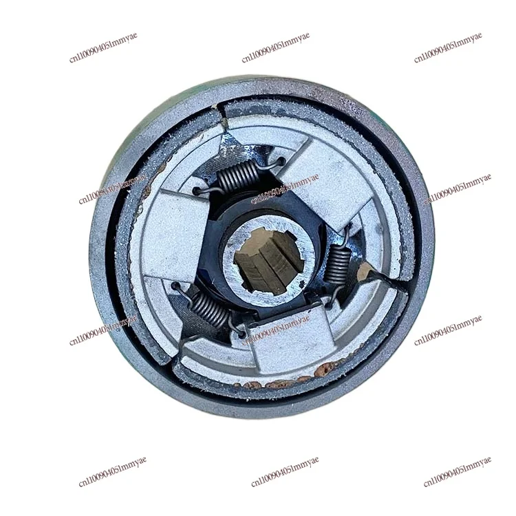 

173 Air-cooled Diesel Engine 25-hole Spline Integrated Core Pulley Throw Block 190 Centrifugal Clutch