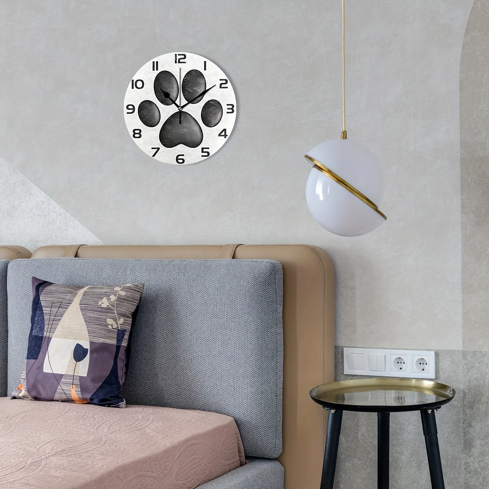 Black Cute Dog Paw Round Wall Clock, Silent Non Ticking Oil Painting Home Office School Decorative Clock Art