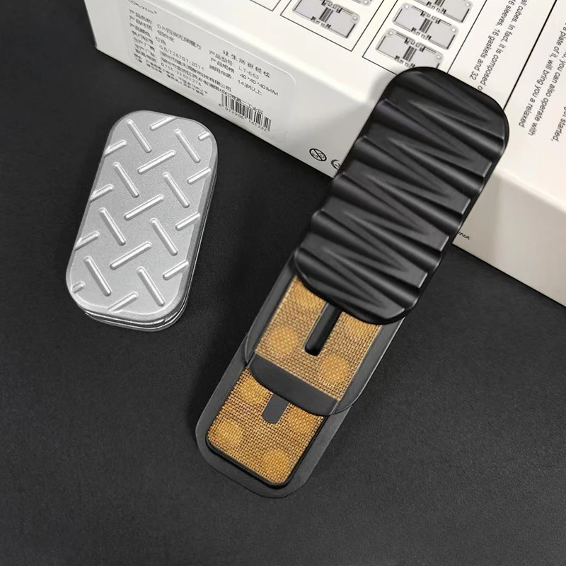 CHEDC Water Ripple Three-Layer Mechanical Metal Direct Push Magnetic Fingertip Push Card Desktop Decompression Toy
