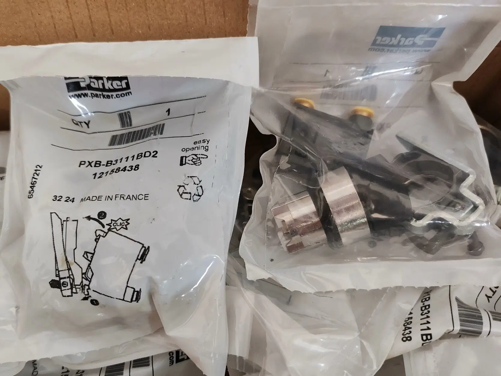 PXB-B3111BD2 Parker Pneumatic Components, Brand New And Genuine,