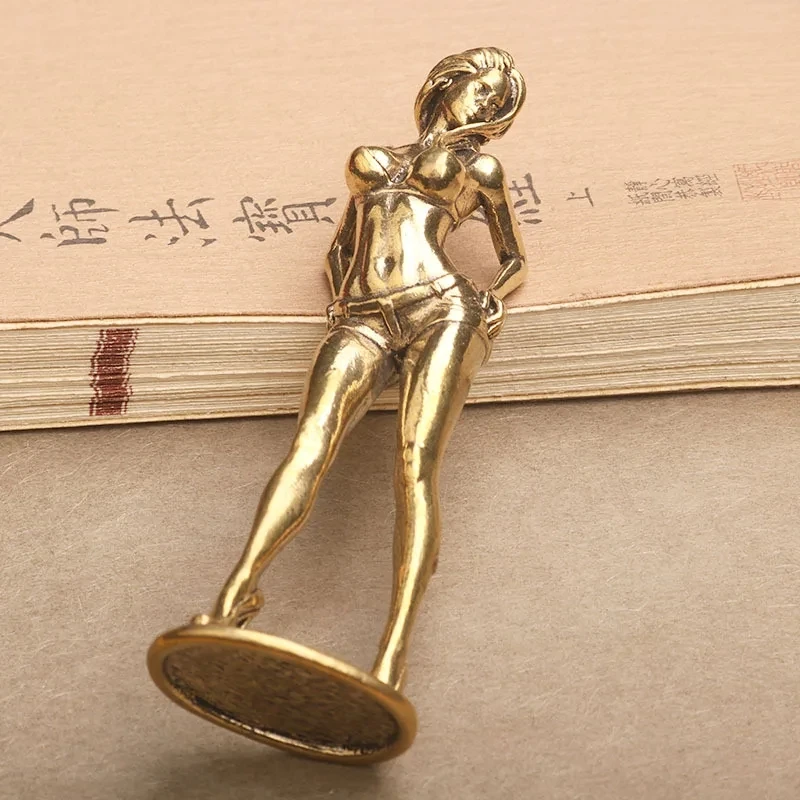 

Vintage Brass Bikini Girl Sculpture Retro Figurine Art Desktop Ornament with Beautiful Long Legs Unique Office Desk Decoration