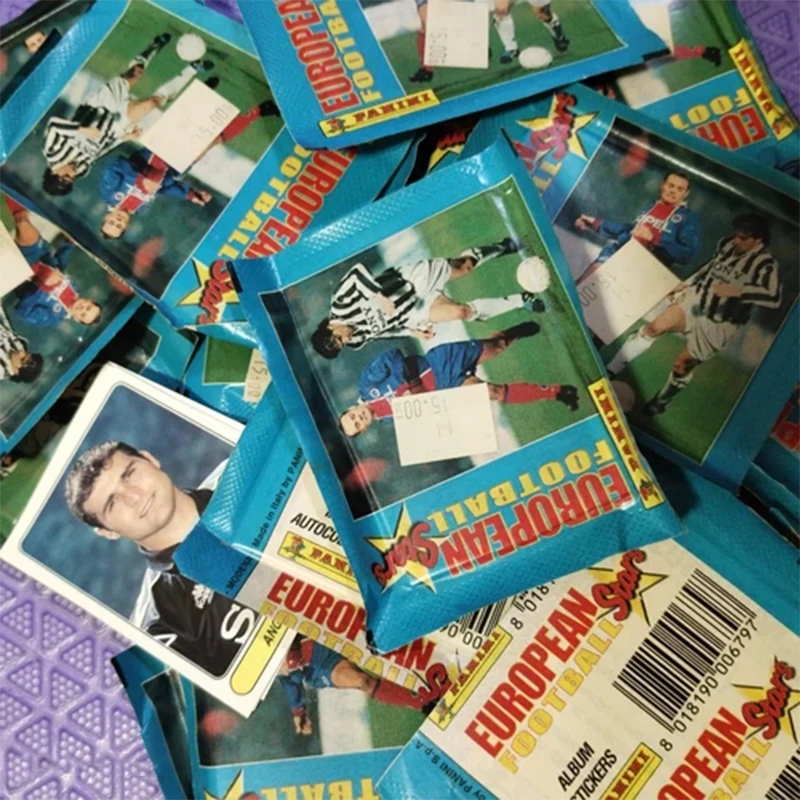 Panini Europese voetbalsterren uit 1998, voetbalhandelsstickers, doos, willekeurige keuze, individueel verpakt