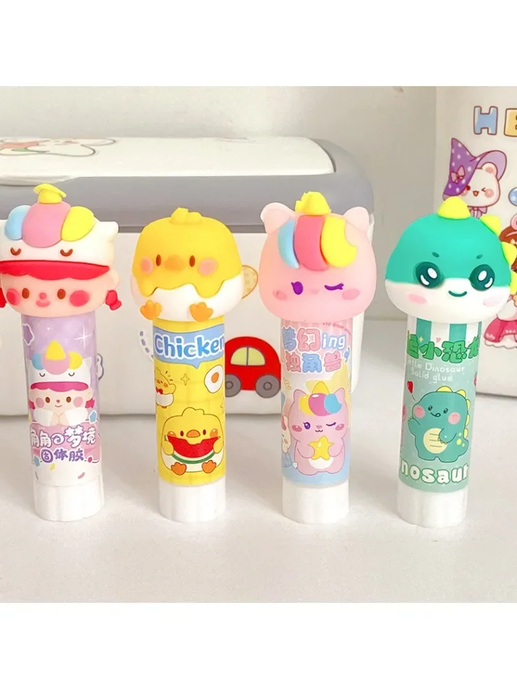 Imagem -05 - Kawaii Cartoon Solid Glue Stick Super Forte Adesivos Bonito Estudante Crianças Faça Você Mesmo Escola Escritório Artigos de Papelaria Presentes 1pc