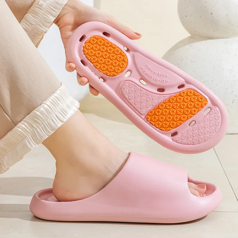 Home Bathroom Non-Slip Slippers Women Soft Sole Platform Couple House Slippers Summer Comfortable Flat Heel Indoor Slides 2025