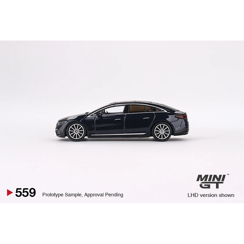 MINIGT 559 In Stock 1:64 EQS 580 4MATIC Diecast Diorama Car Model Toys