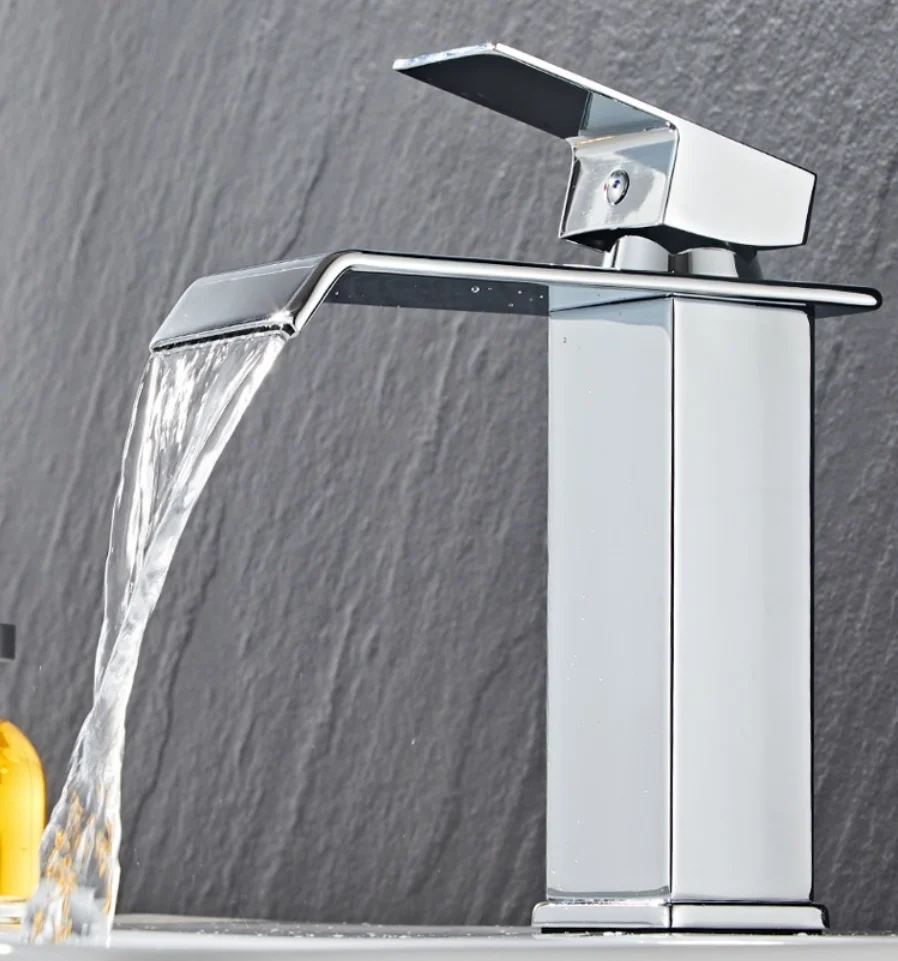 Ev kullanımı için soğuk ve sıc - Home Bathroom With Two Toilets incelemesi ve fiyatı