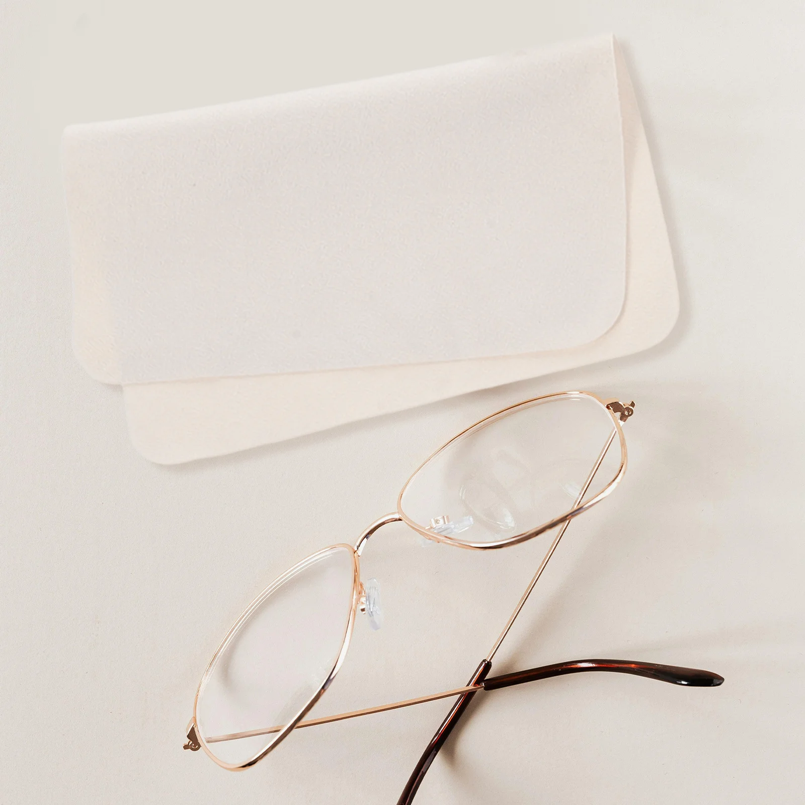 

12Pcs Suede Eyeglass Cloth Lens Cleaning Wipes Portable Reusable for Glasses Jewelry Phone Screen Camera Lens Polish