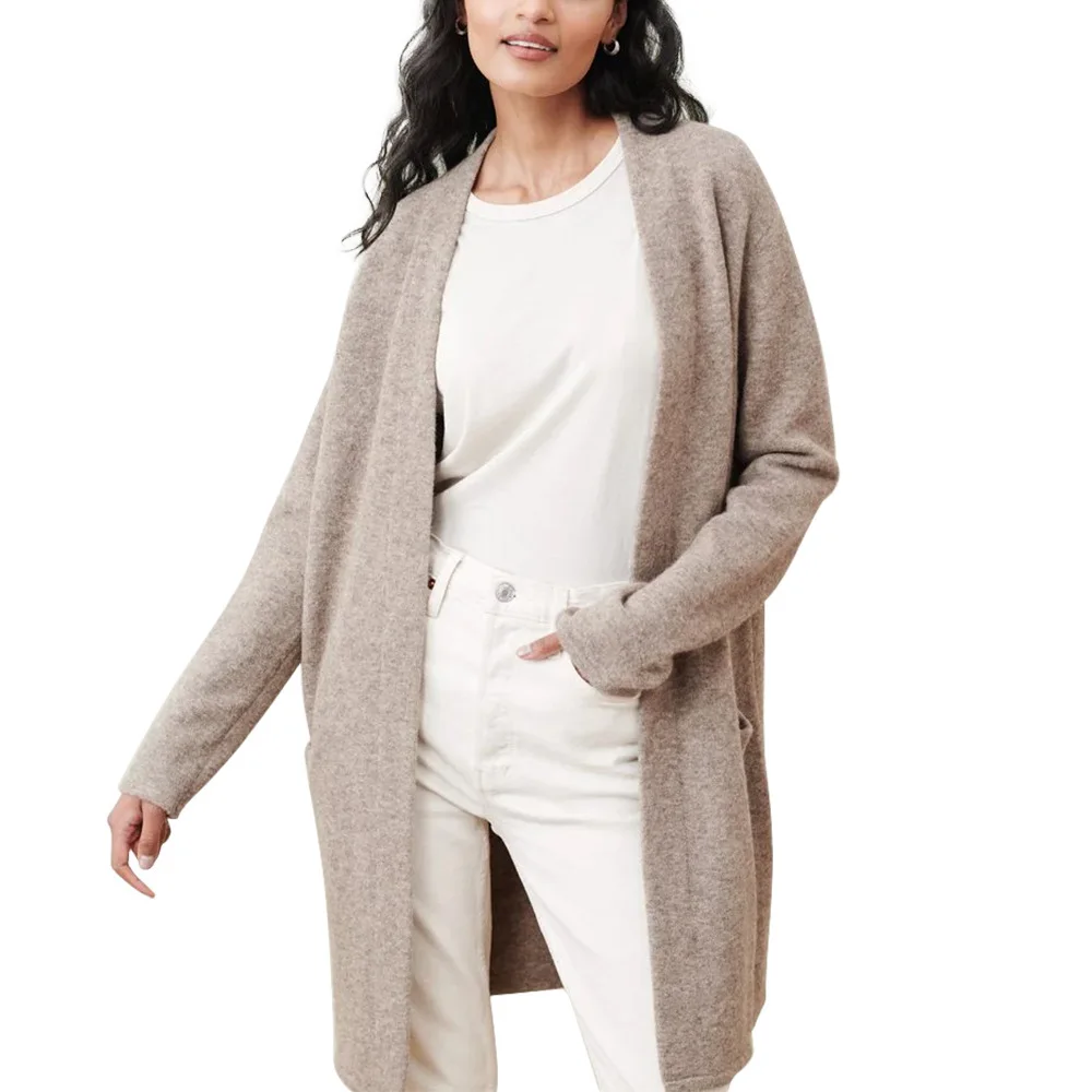 

Elevate Your Style with this Elegant Knit Cardigan