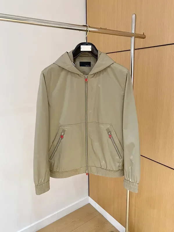 

Водонепроницаемая куртка Kiton 25aw с капюшоном