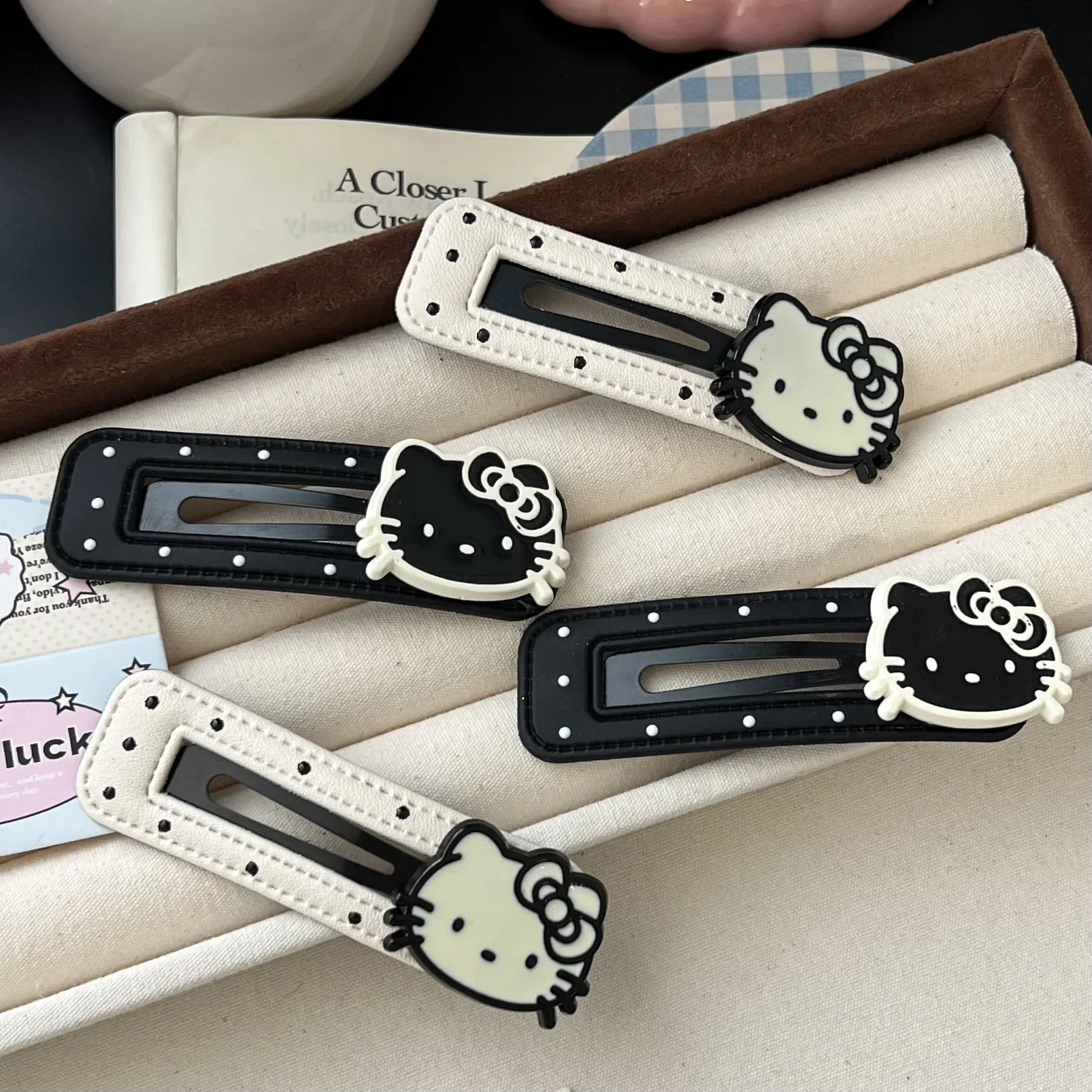 Hello Kitty Hairpin Black Cute Leather Hair Clip and White Decorative Pattern Girl Heart Hair Clip Headpiece Best Friend Gift