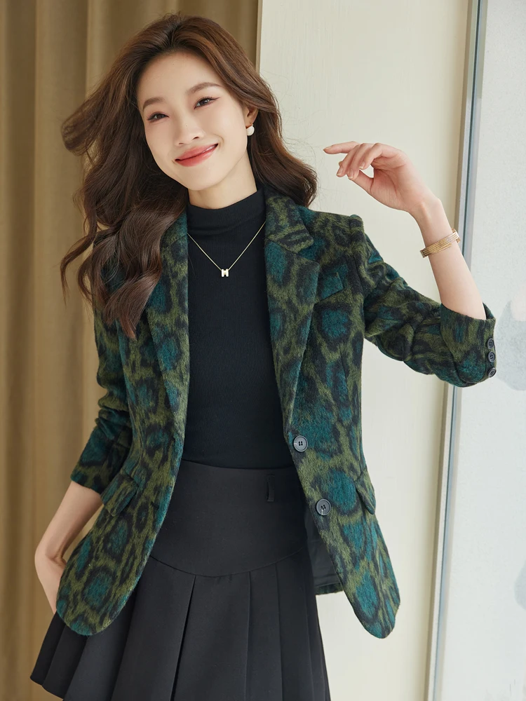 Ladies' Thickened Autumn Winter Woolen Suit Jacket Leopard Print Casual Style Mom's Fashionable Coat Classic Single Button