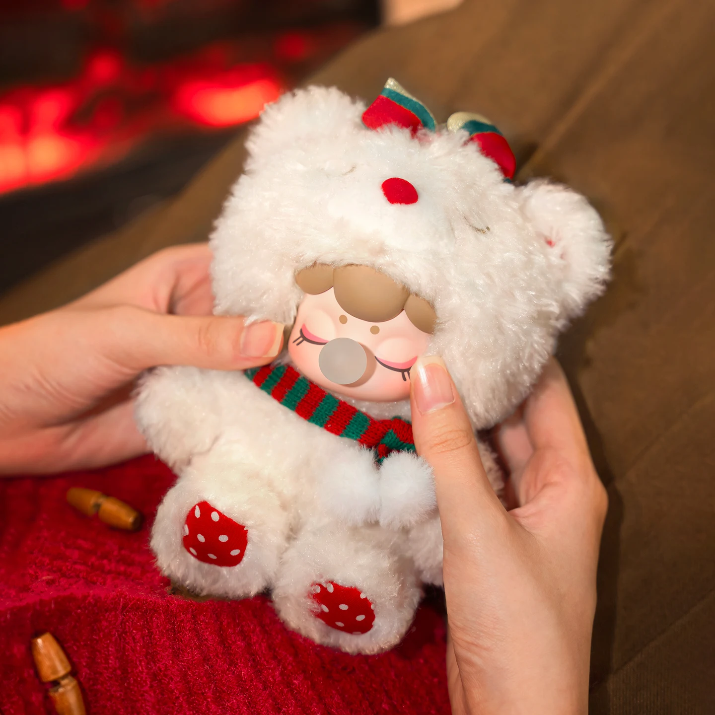 ตุ๊กตาหมีคริสต์มาสใหม่ ของเล่นอนิเมะ ขนแกะนุ่ม น่ารัก ของตกแต่งห้อง ของสะสม ของขวัญวันเกิดสำหรับเด็กผู้หญิง