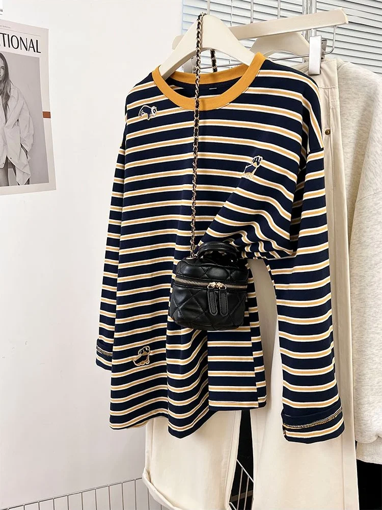 Camiseta de manga larga para mujer de talla grande, estilo casual, holgada, con estampado de dibujos animados y rayas bordadas, ideal para primavera y otoño, para un look más juvenil.