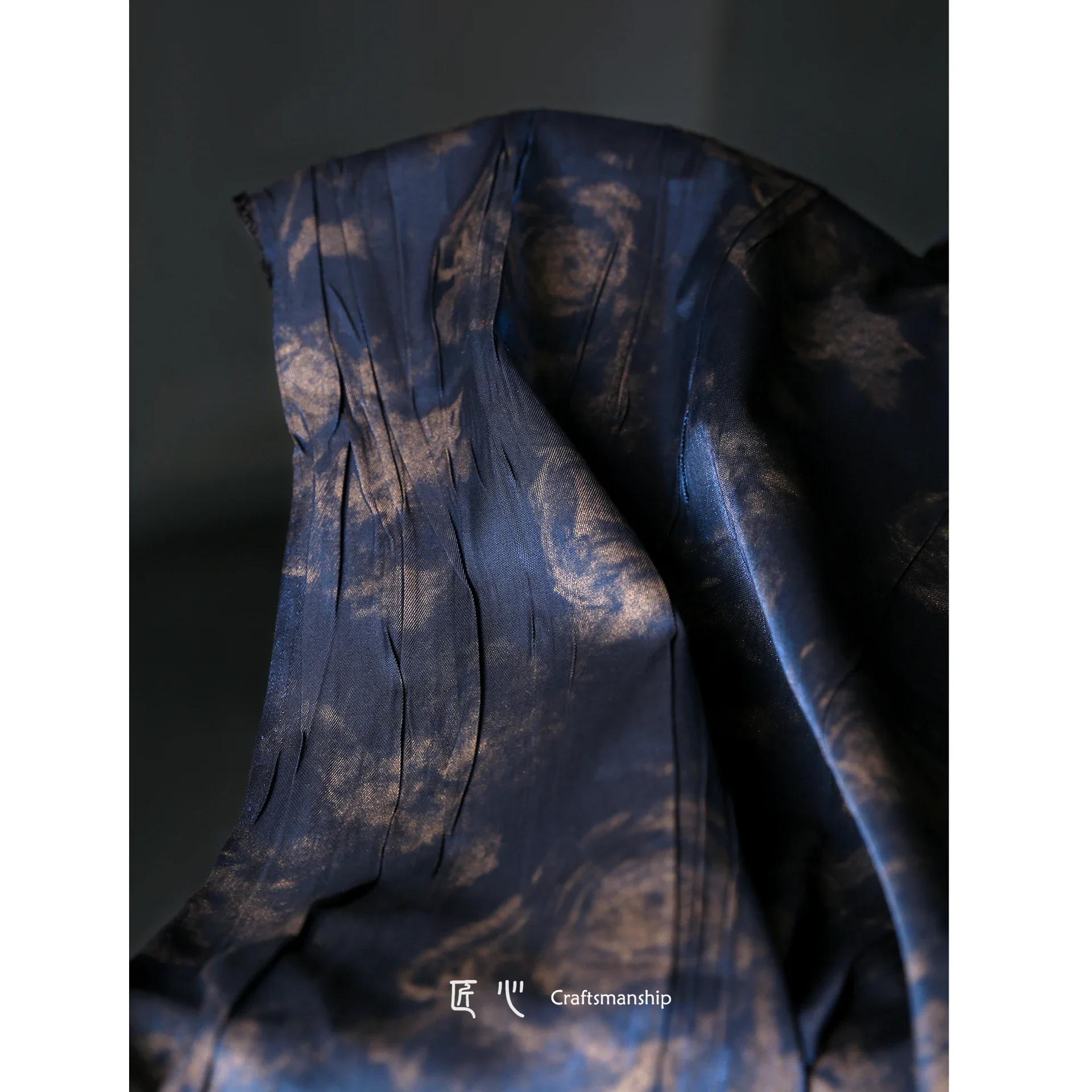 Sapphire blue rose bronzing pleated composite texture reconstruction retro literary dress jacket clothing designer fabric