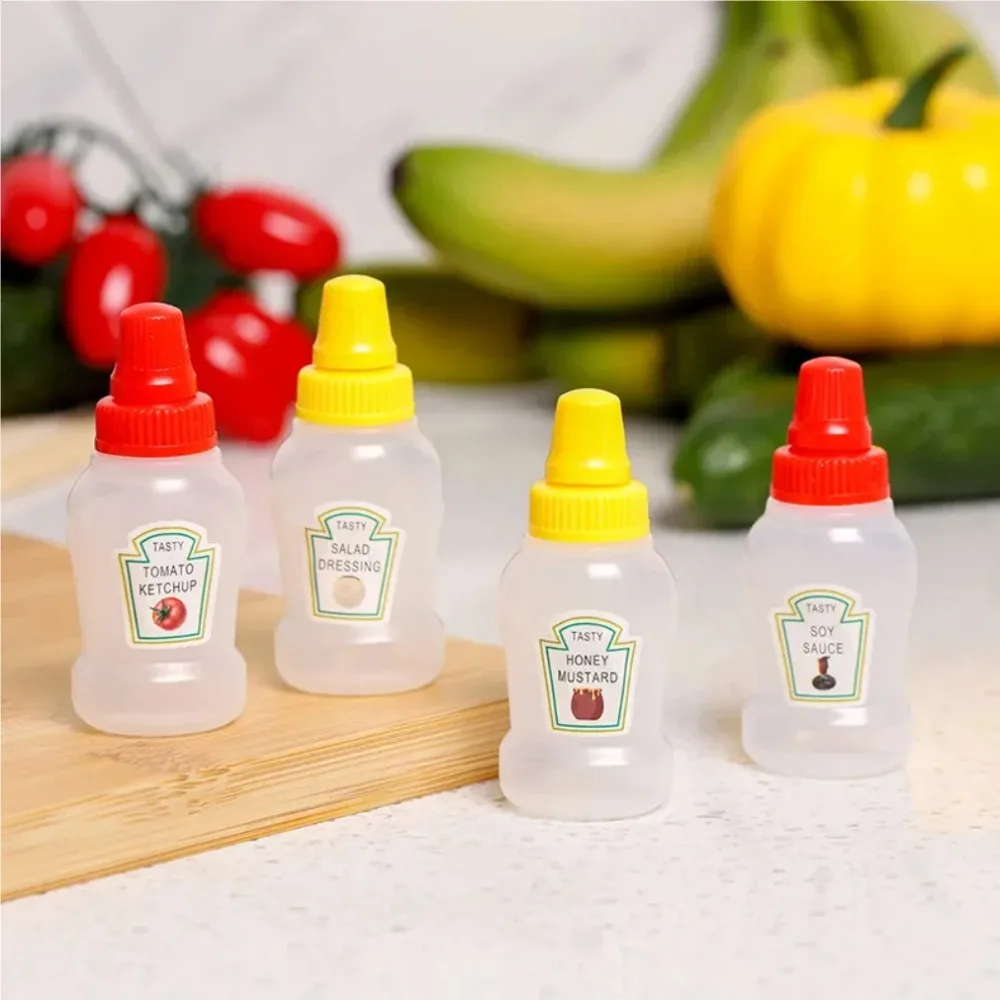 4pcs Portable 25ml Mini Condiment Squeeze Bottles for Outdoor Camping BBQ Ketchup Oil Soy Sauce Cruet Kitchen Cooking Tools