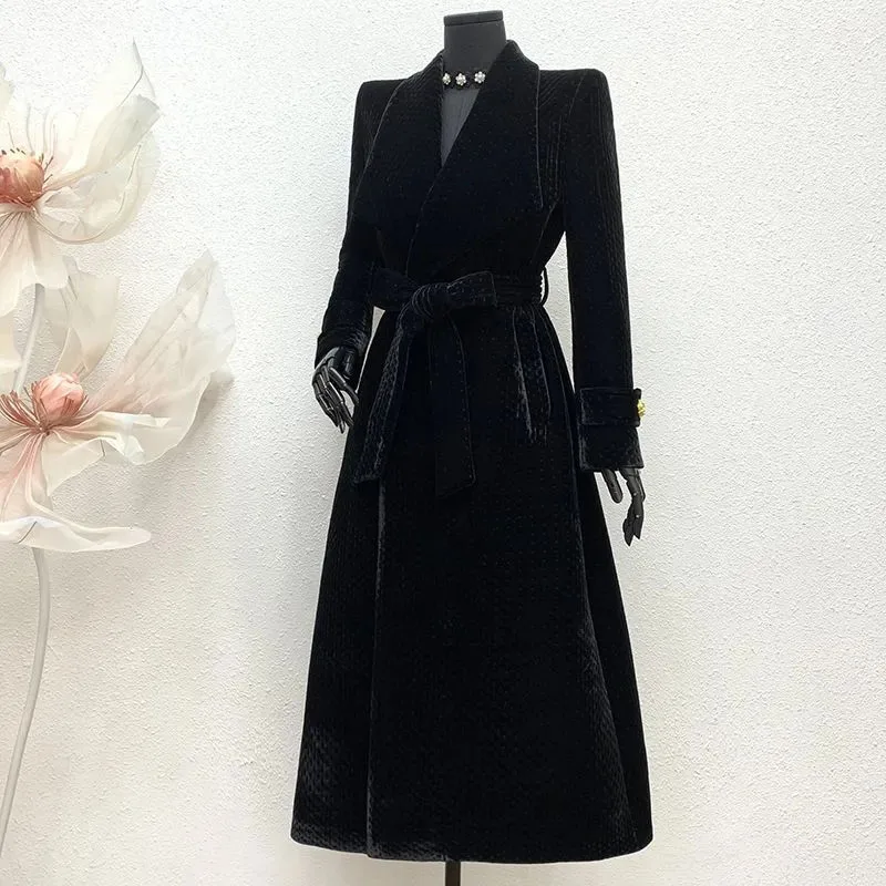 

Winter Warmth Thickened Women's Cotton-Padded Jacket 2025 New High-Quality Black Temperament Lapel Women's Cotton Jacket H636