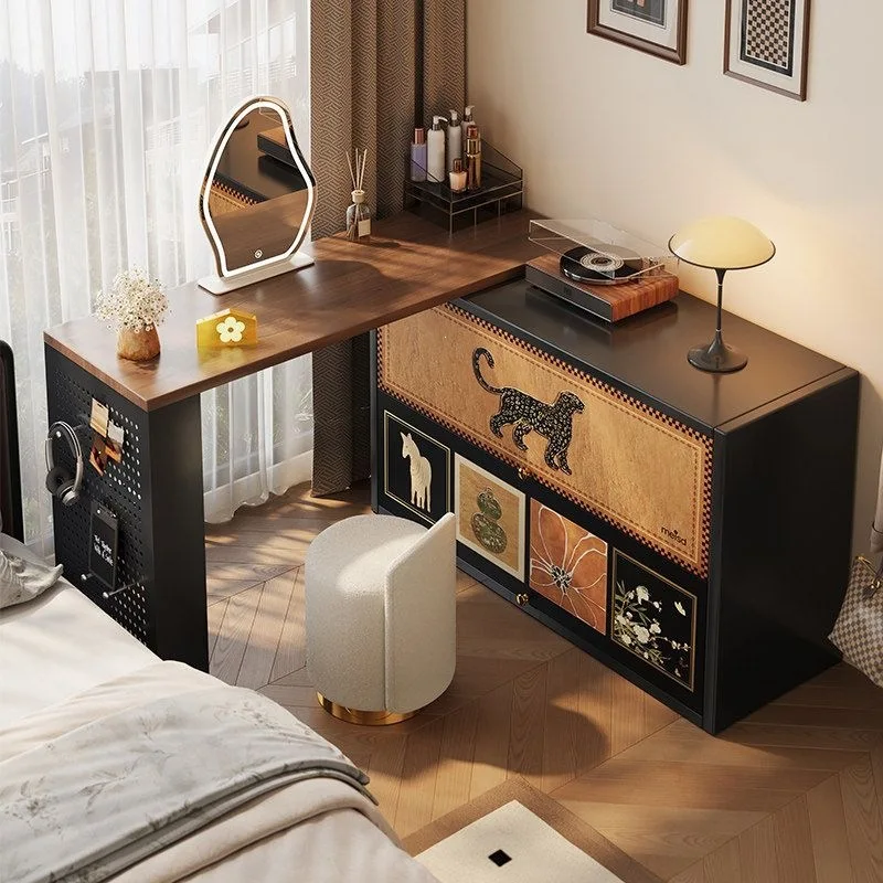 High-carbon steel vintage-style dressing cabinet integrated vintage master bedroom bed foot ironwork