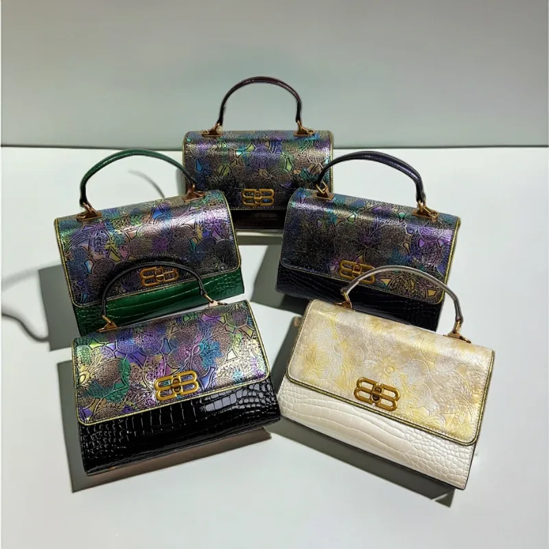 

Women's Functional Crossbody Bag Lightweight Underarm Shoulder Bag for Hands-Free Convenience