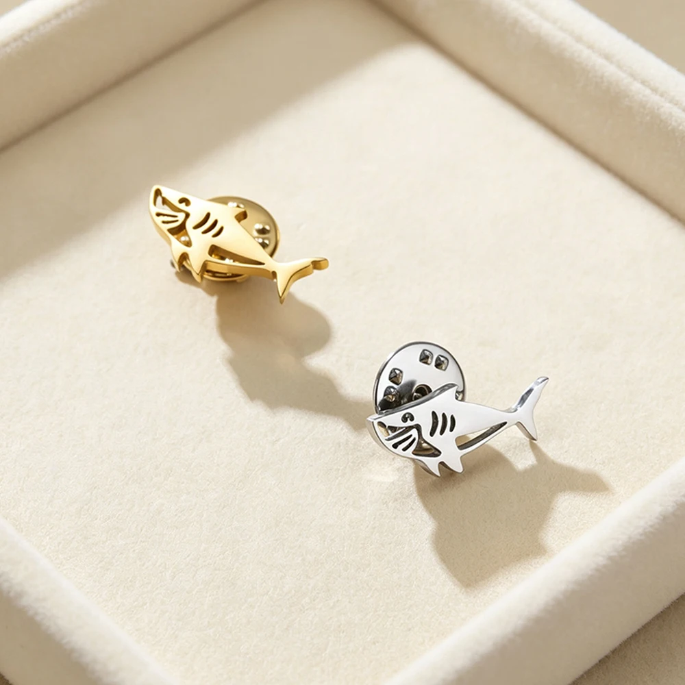 1PC fashionable marine animal collar pin shark brooch stainless steel simple charm animal brooch jewelry gift ocean gift