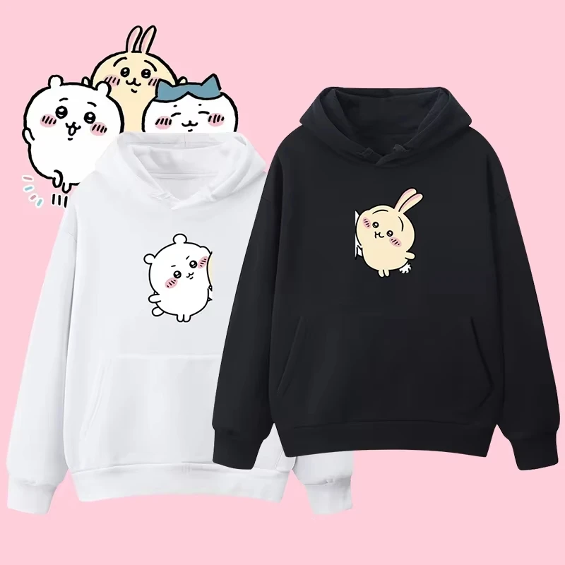 

На осенью и зиму 2025 года новых взрослых мужчин и женщин носят повседневные и модные пуловеры с капюшоном и топ для родителей и детей.