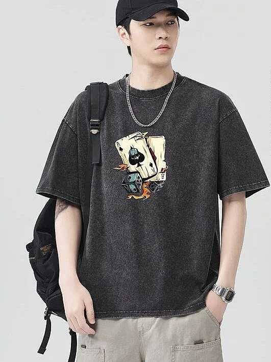 t-shirt-girocollo-da-uomo-in-puro-cotone-a-maniche-corte-vestibilita-ampia-con-stampa-divertente-a-tema-poker-modello-casual-a-taglio-dritto-collezione-estate-2026