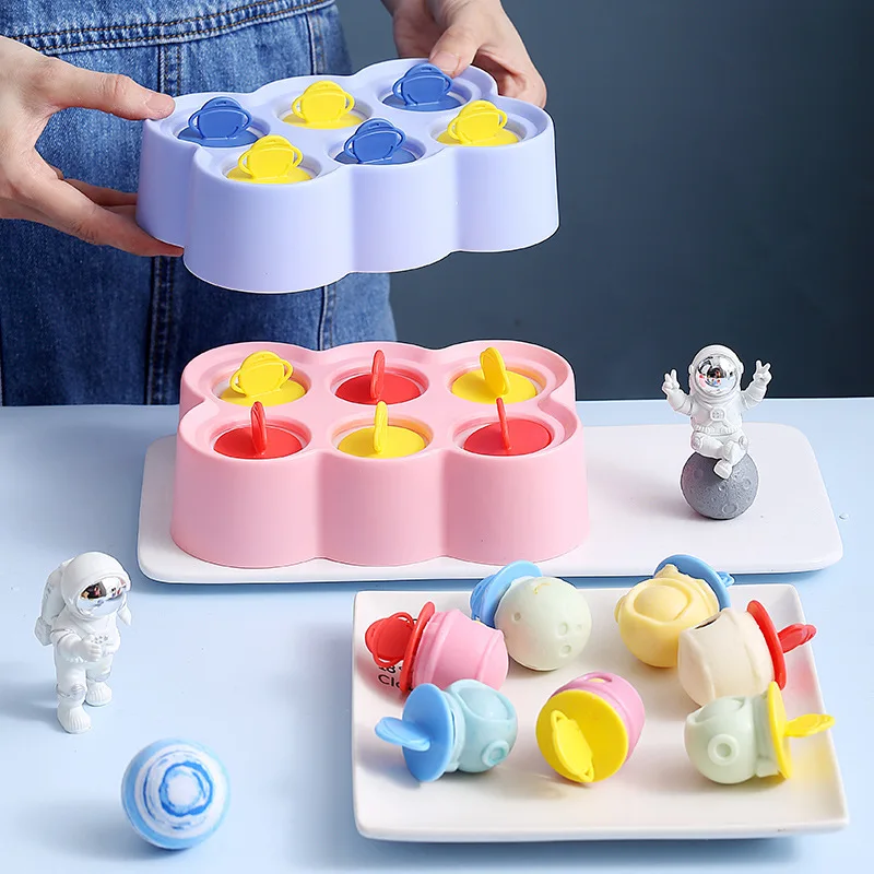 

DIY Astronaut Silicone Mold Ice Cube Candy maker Ice Cream Chocolate Molds Popsicle Mould Pop Bar Tray For Pastry Tools Kitchen