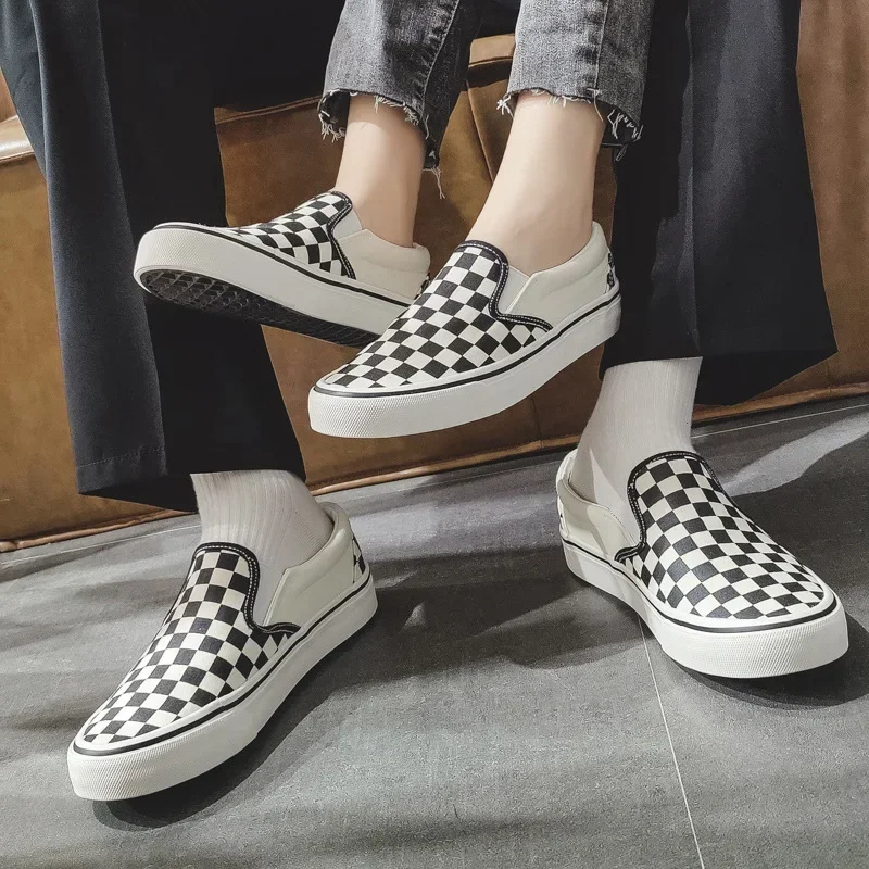 Men\'s Women\'s Shoes Retro Checkerboard Canvas Shoes Slip-on Couple Skateboard Shoes Student Sport Casual Vulcanized Shoes