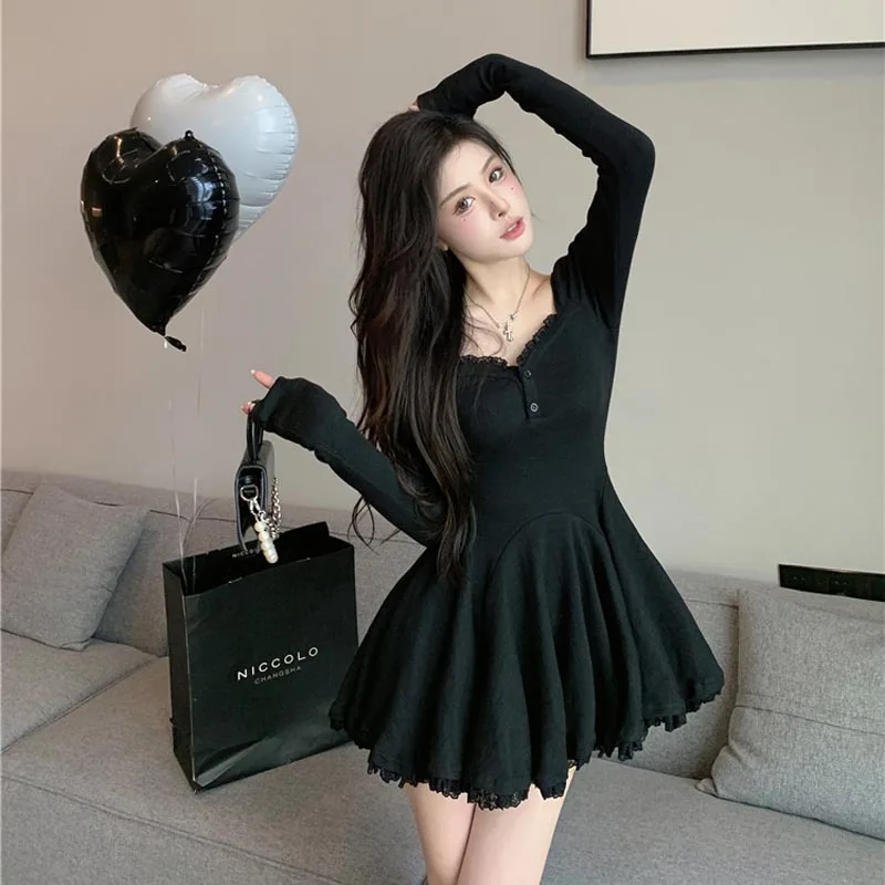 2022 Autumn New Style Solid color Puffy Sexy Lace Dress Women's Long-sleeved Waist Style Spicy Girls Pleated A-line Skirt