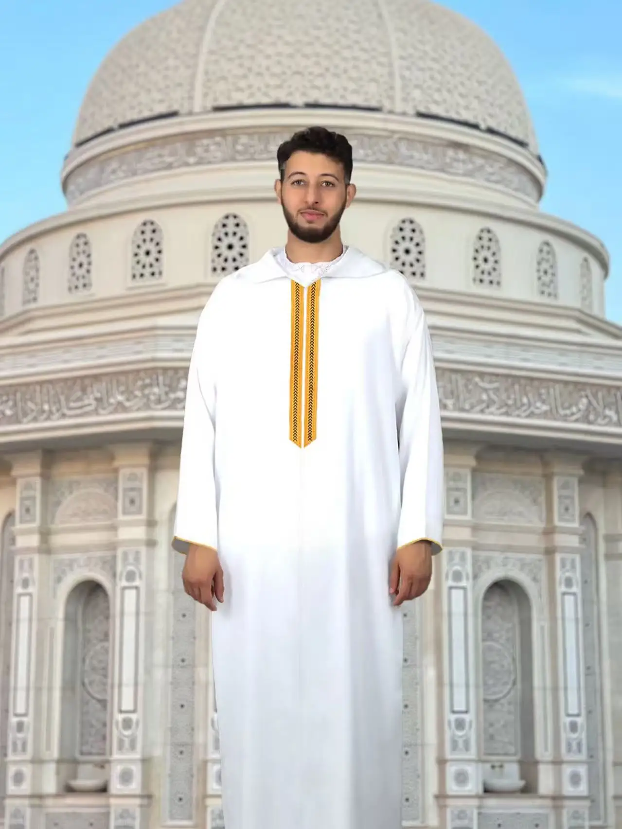 Abito ricamato bianco a maniche lunghe da uomo musulmano, foulard marocchino, preghiera da uomo islamica dell'Arabia Saudita kasaya