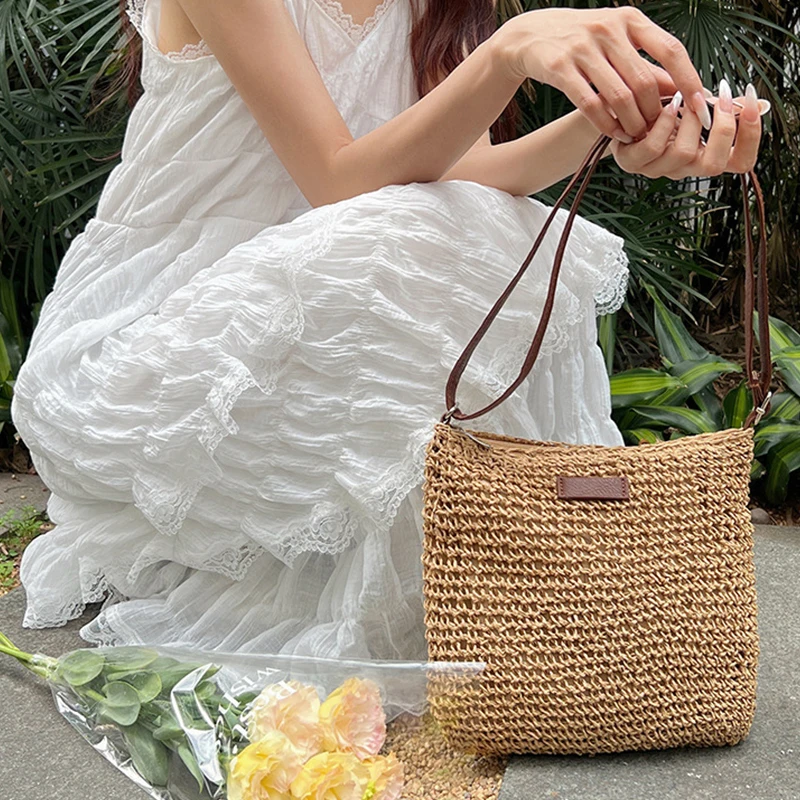 Bohemian Straw Beach Bags For Women High Capacity Handmade Shoulder Bag Casual Woven Totes Bag Shopping Clutch Handbag Purse