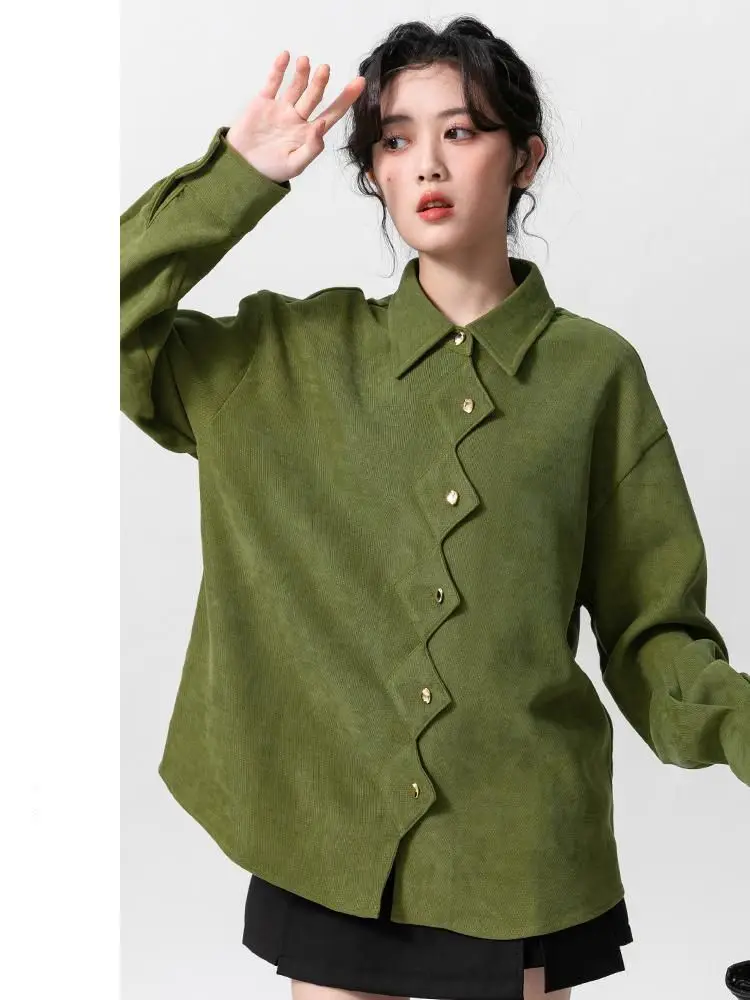 

Green Retro POLO Collar Long-Sleeved Shirt For Women Spring And Autumn New Irregular Design Shirt Trend