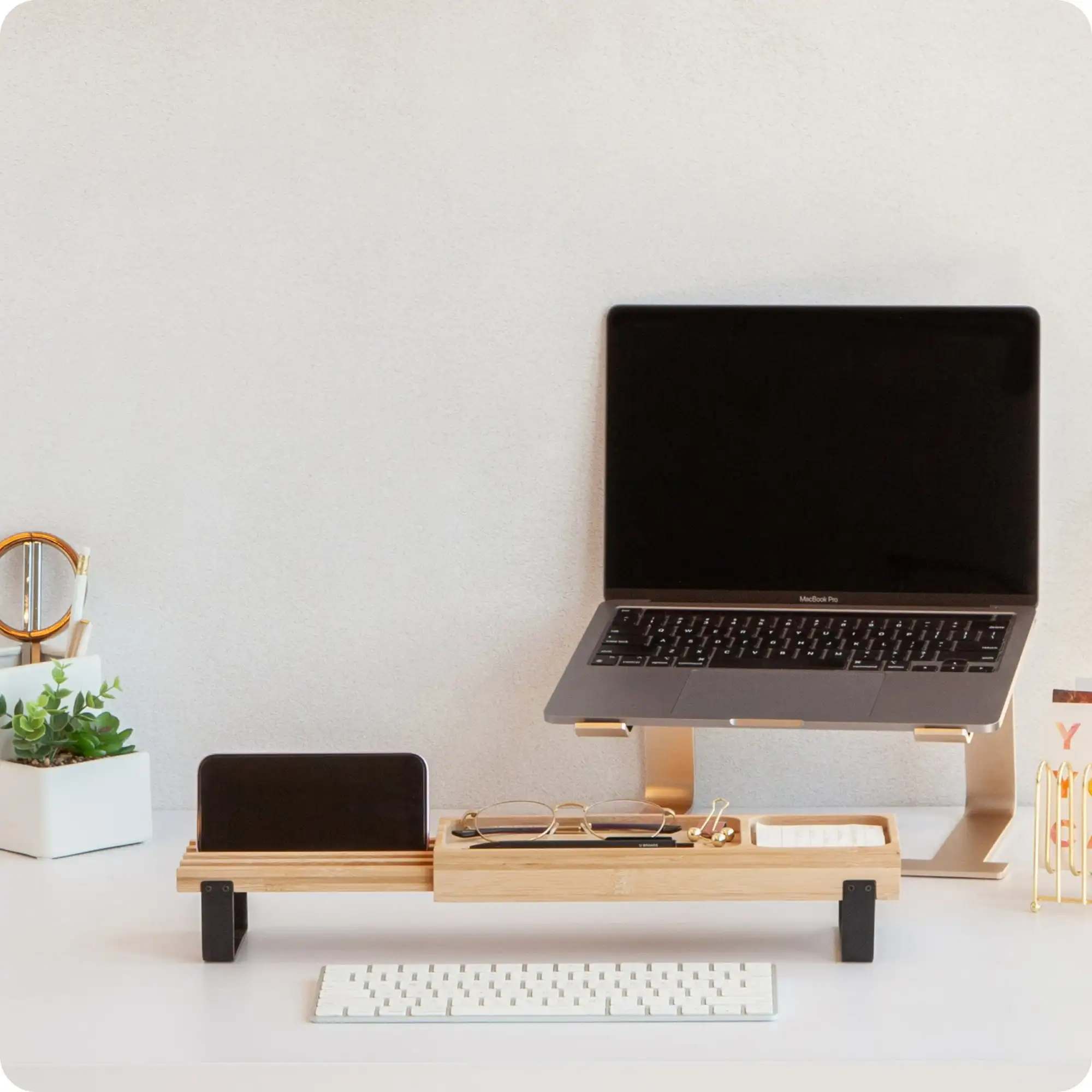 

U Brands Adjustable Laptop Riser Stand, 11.6 x 10 x 5.5 in., Gold Metal