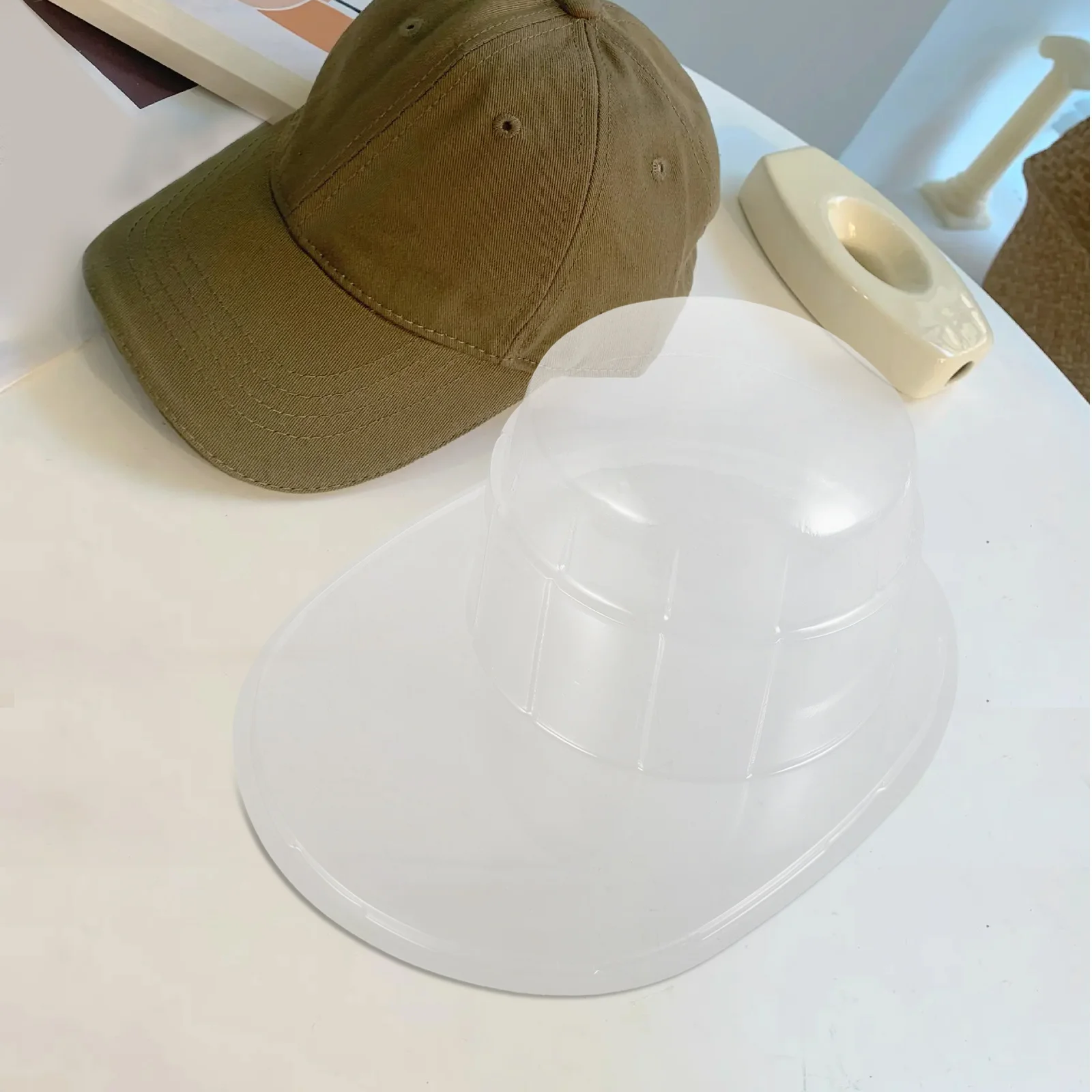 2Pcs Hat Box Storage Cap Shaper Hard Insert Baseball Hat Reshaper Display Holder Cap Shaper Caps Display Supports