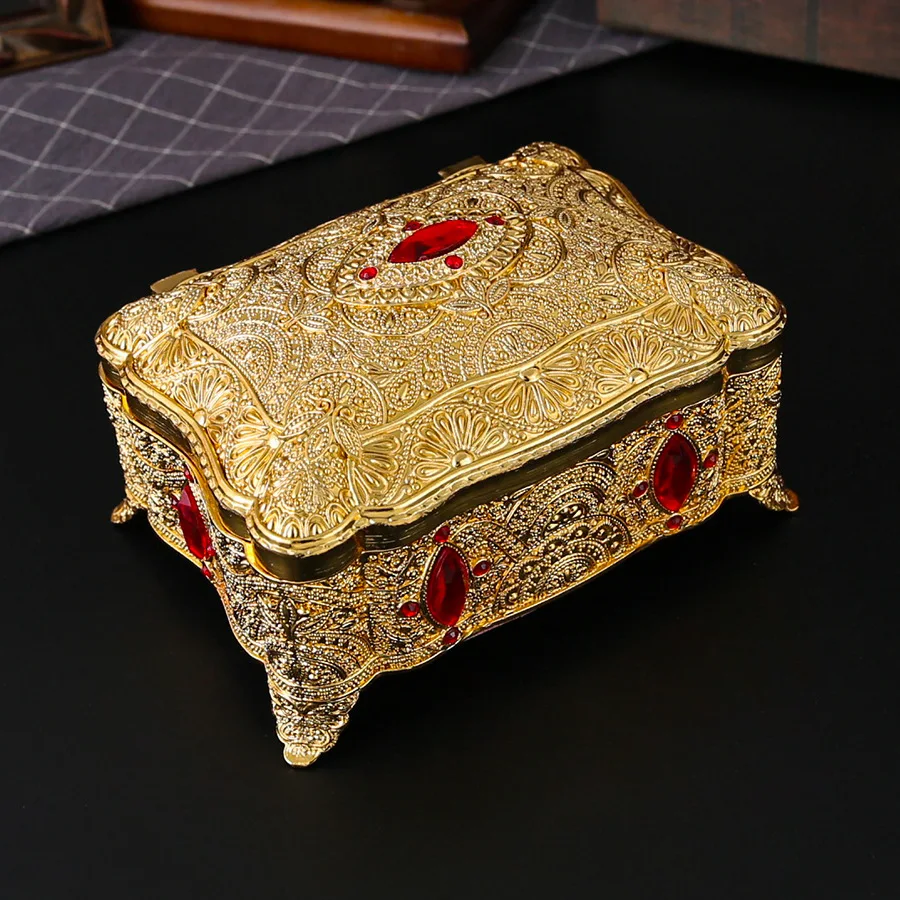 

Retro Rectangle Gold Red Zircon Jewelry Box Treasure Chest Trinket Jewelry Box Ring Case for Girls Women