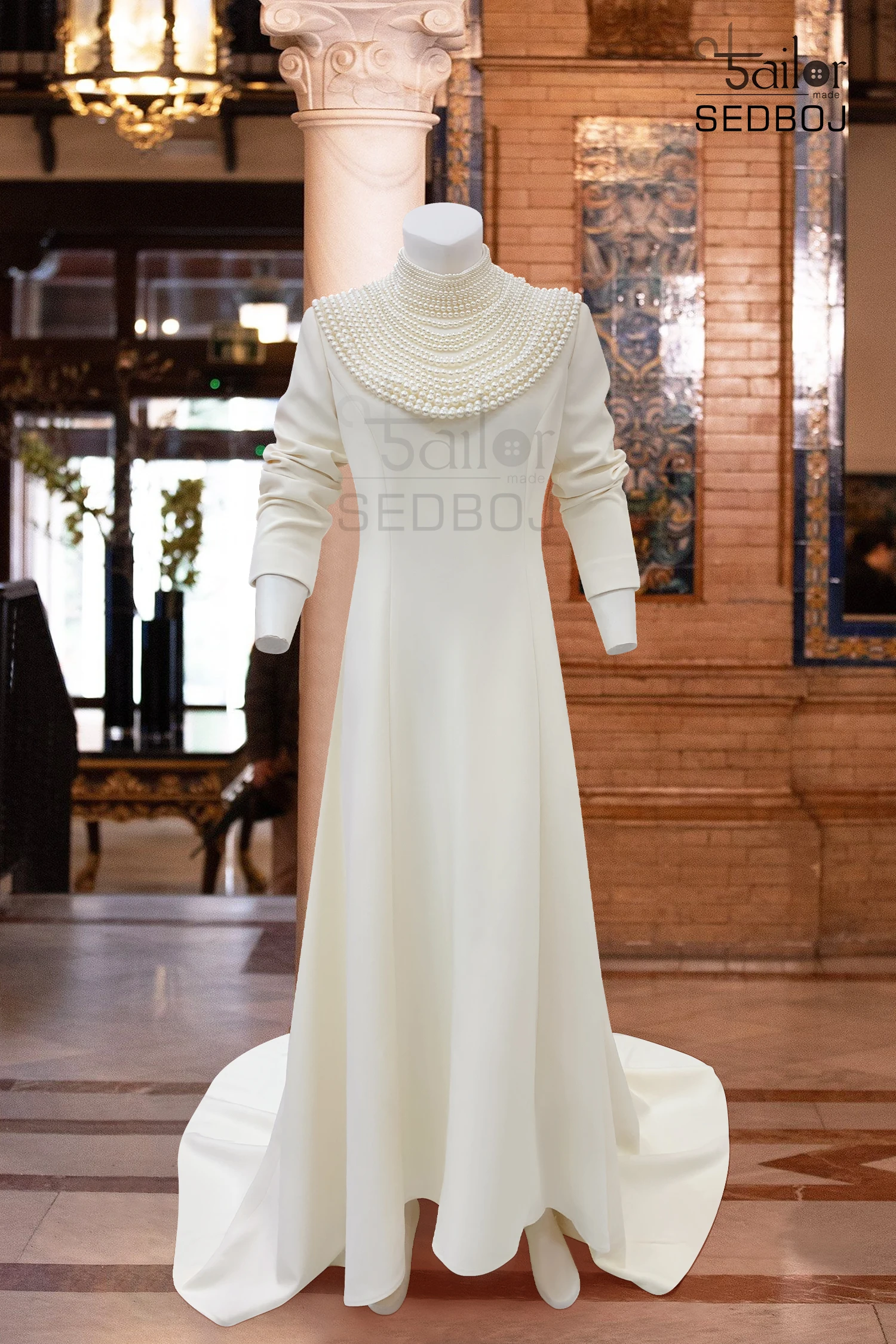 Abito da sera da sposa da madre squisito ed elegante con perline pesanti e collo rotondo in stile francese