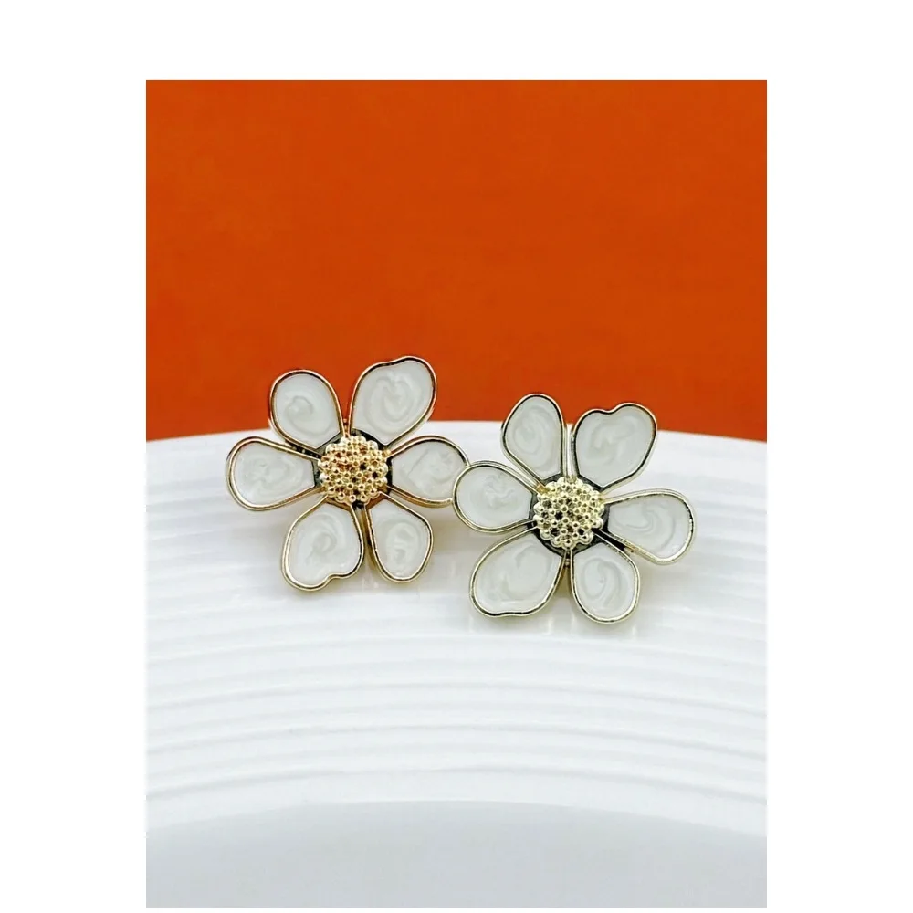 10 Stück Metallknöpfe zum Nähen, Kleidungszubehör, DIY-Handwerk, Dekoration, Mode-Pulloverknöpfe, Blumenform, goldene Knöpfe, 16 mm/19 mm – Detail 1