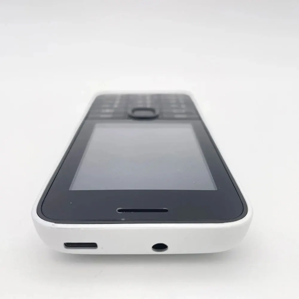 هاتف محمول أصلي غير مقفول 208 بشريحتين 64 ميجابايت رام 256 روم بلوتوث MP3/MP4 2.4 بوصة شحن سريع للهاتف المحمول بحالة جيدة