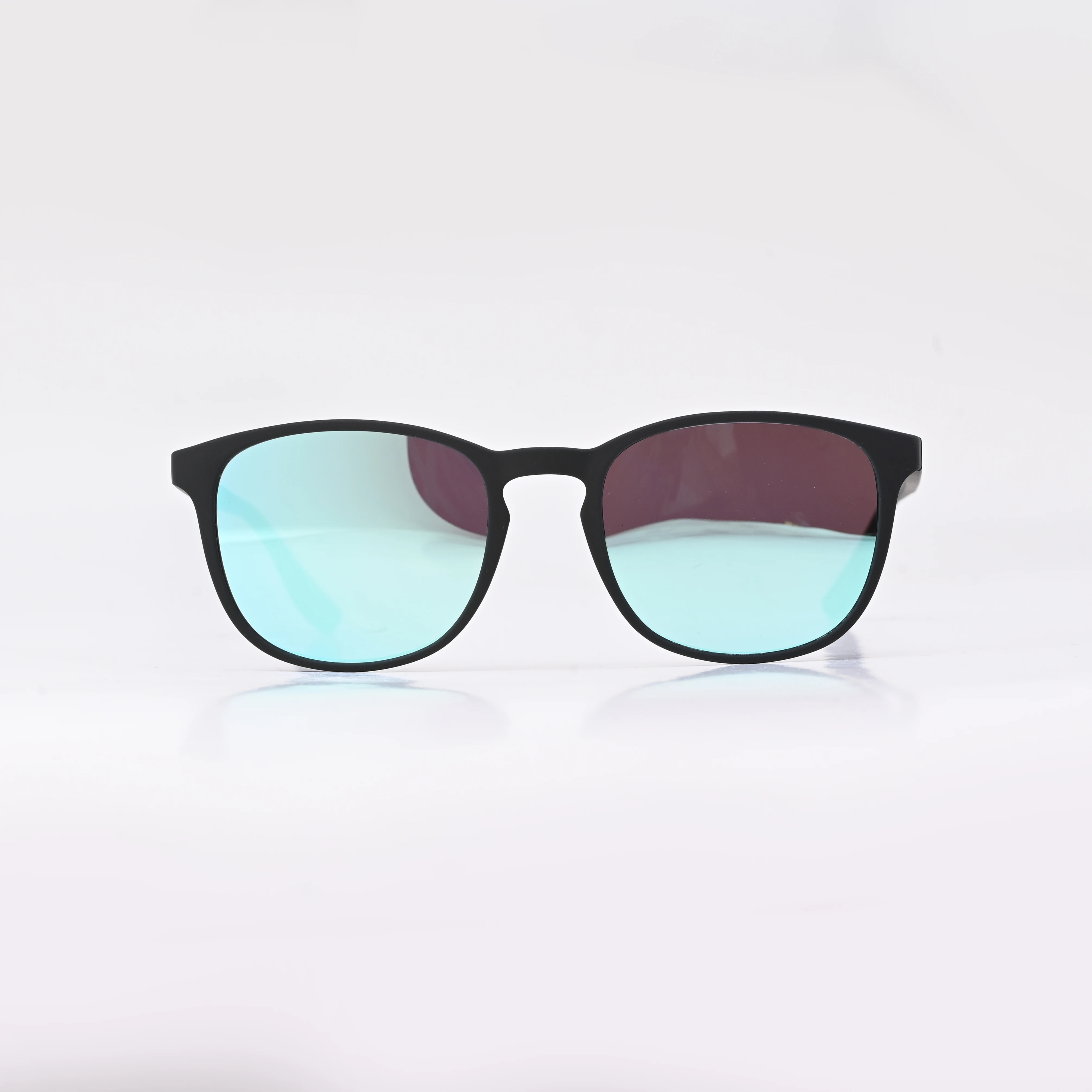 Unisex Sports Sunglasses - Durable UV Protection for All Outdoor Activities